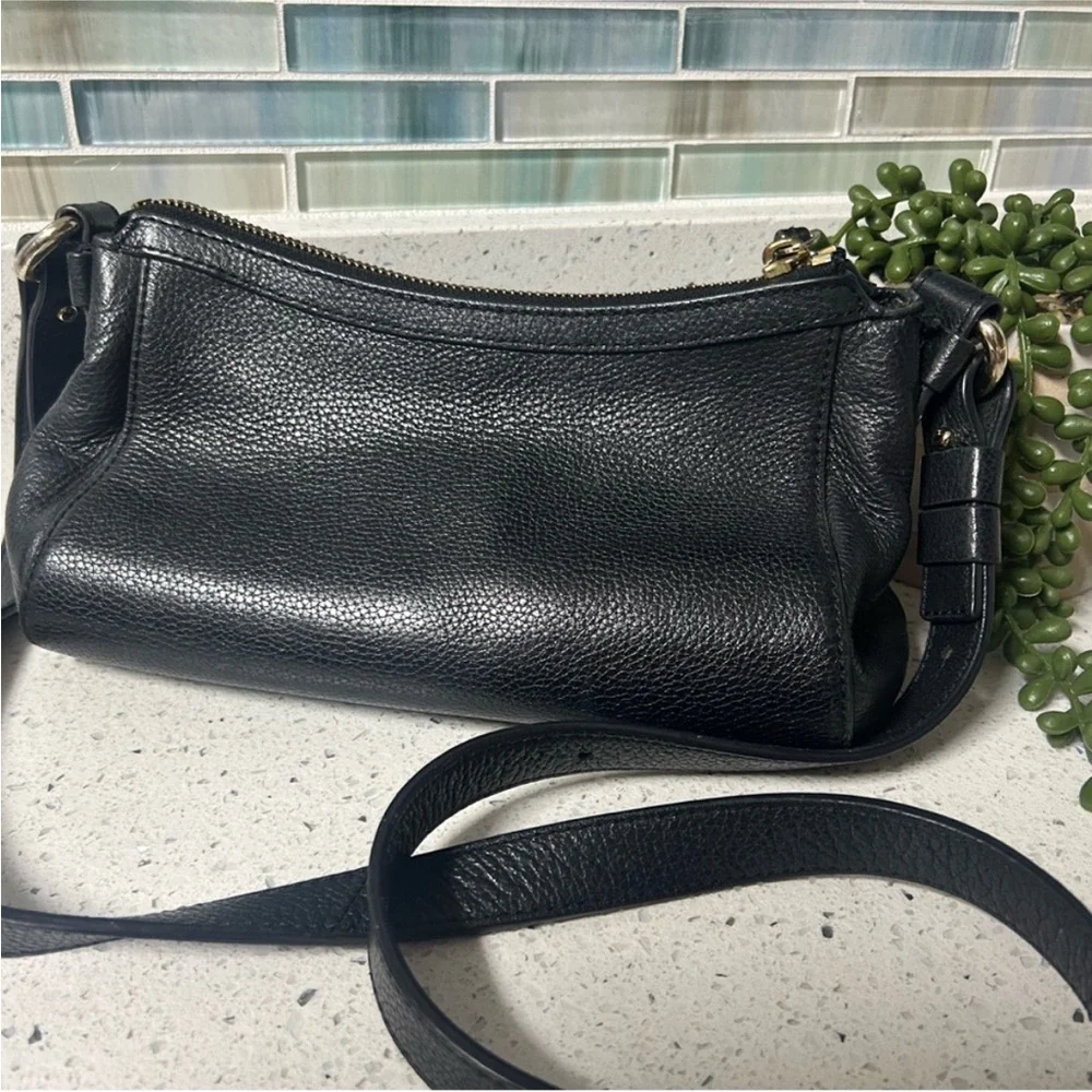 Kate Spade Black Pebbled Leather EUC
long strap - Picture 2 of 3
